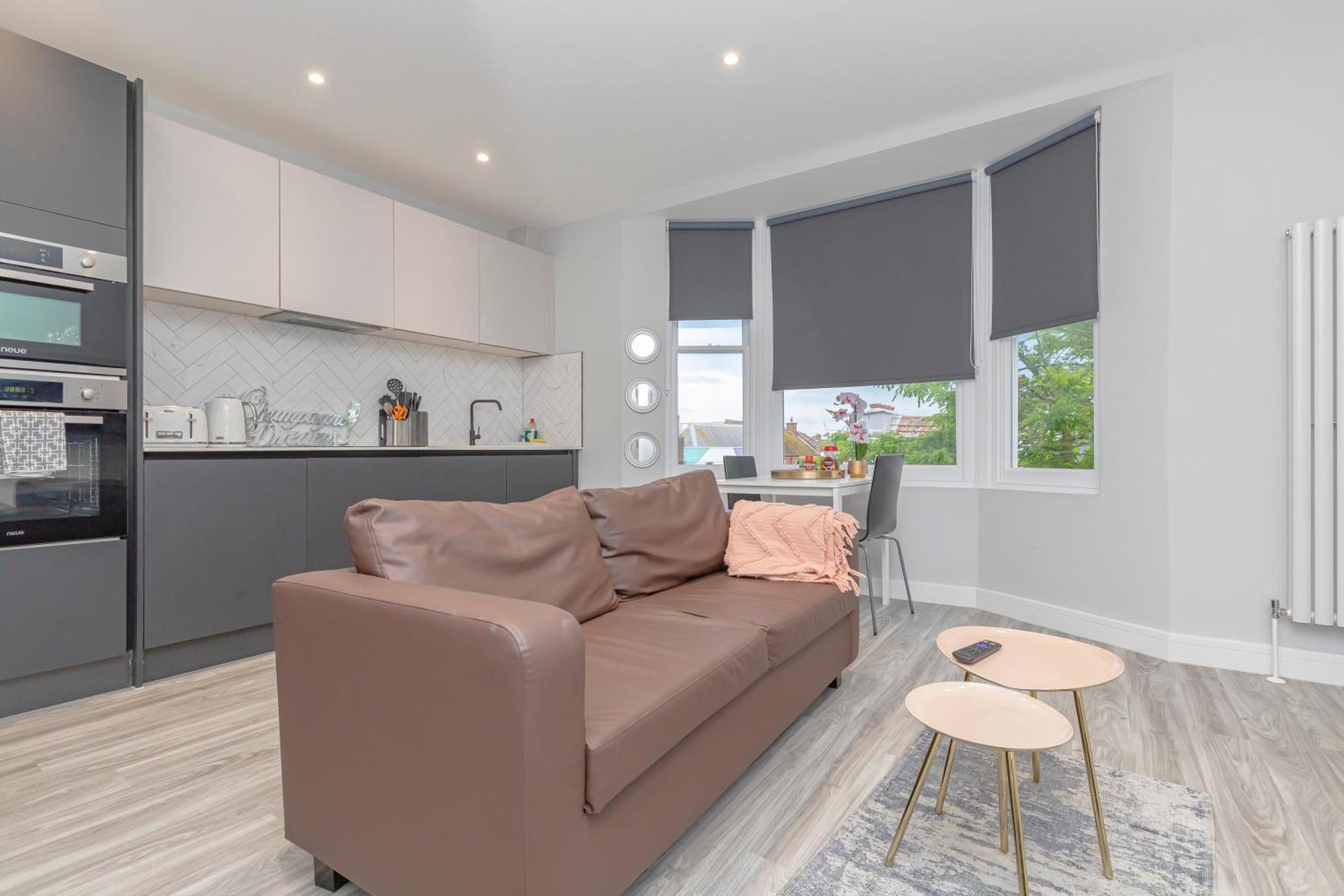Flash Sales Offer - Any Week Day No Minimum Night Restrictions Brighton City Centre Seafront 1 Bedroom Flat Bn133Duk02 Eksteriør bilde